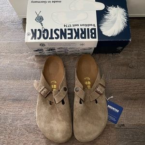 Birkenstock Boston clogs